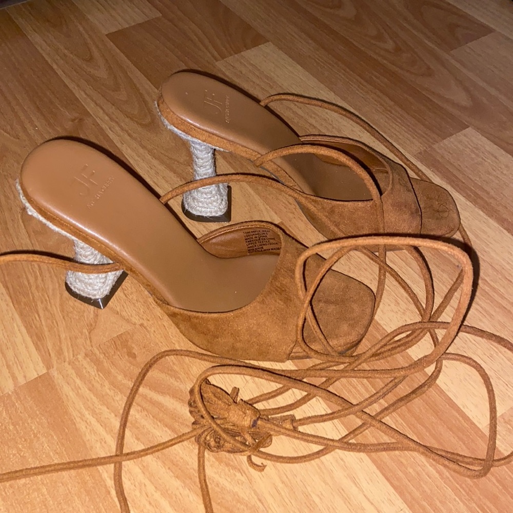Tony Ankle wrap Heeled Sandal
